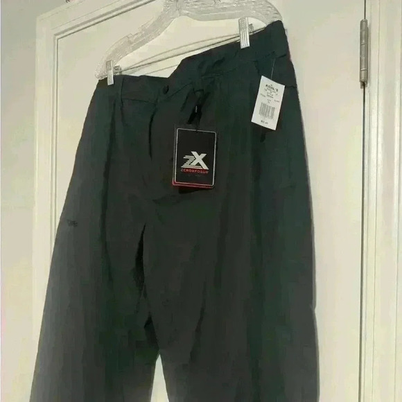 New ZeroXposur Men’s Gray Snow Ski Pants Fleece Lined Pockets Zip Ankles XL - Picture 1 of 9
